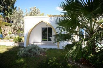 Saint George Hotel Lartos Exterior photo
